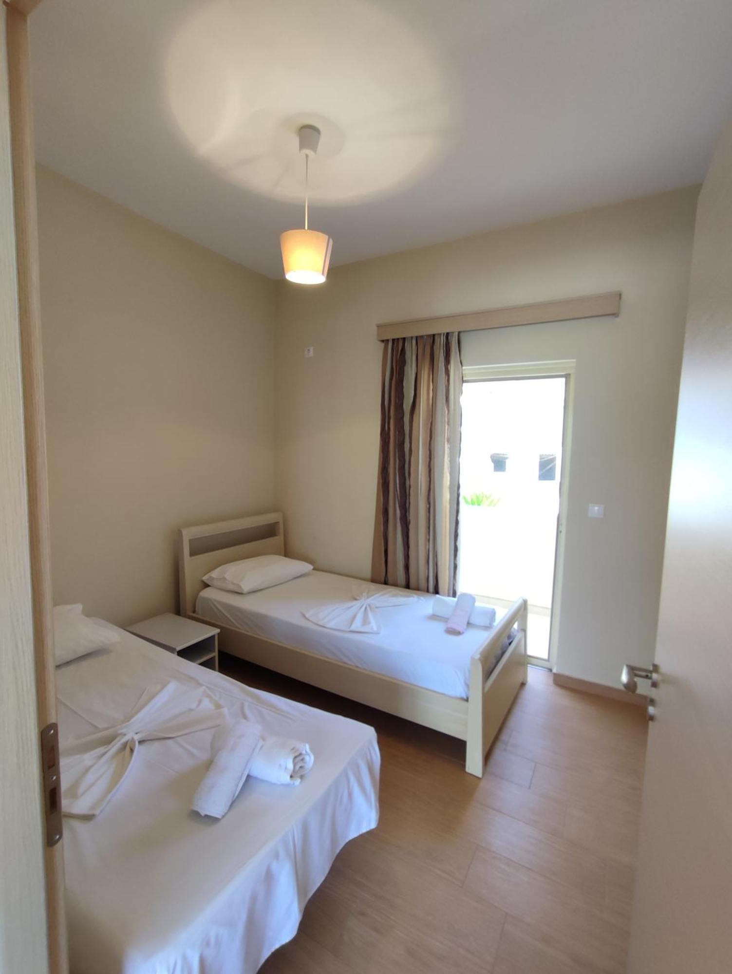 Cimi Apartments ساراندا المظهر الخارجي الصورة